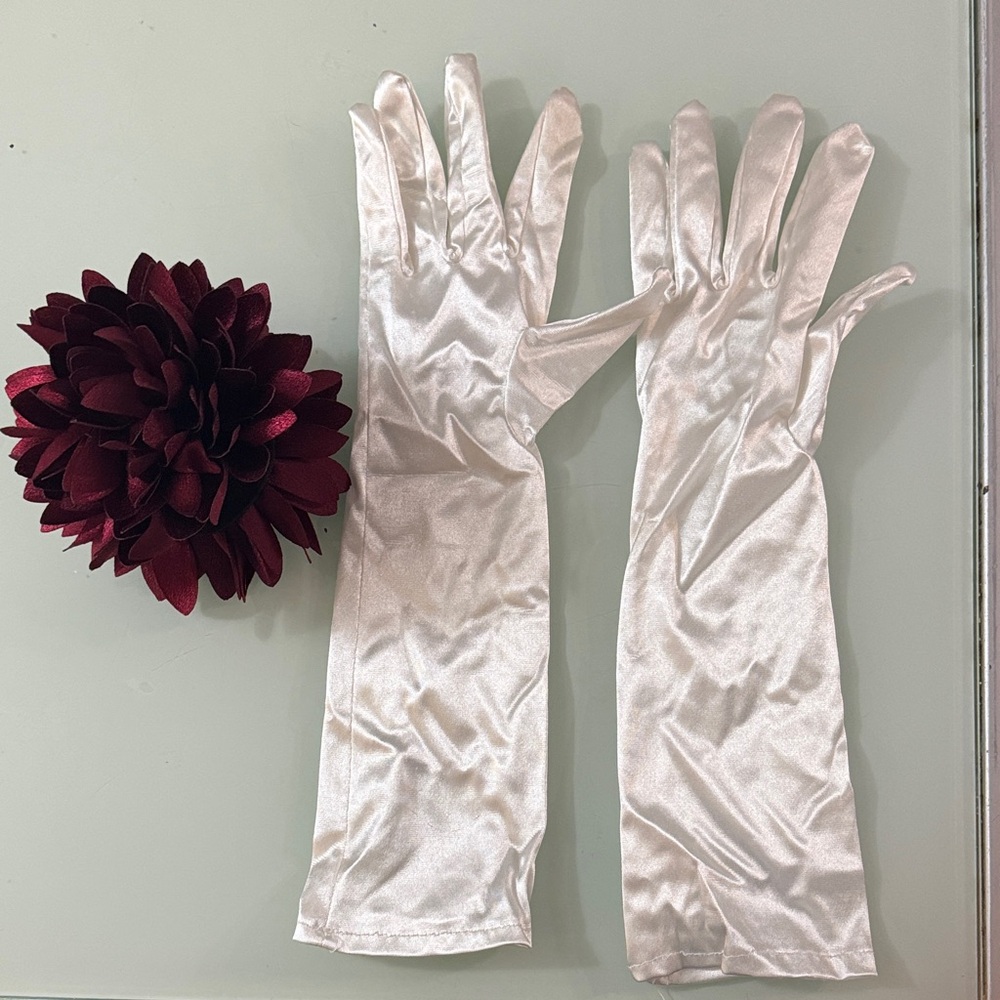 Elegant White Satin Gloves